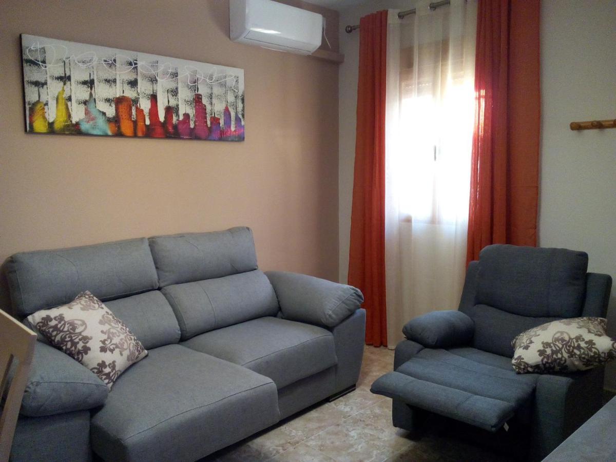 فيلا Casa Miguel Y Petra Peal De Becerro المظهر الخارجي الصورة